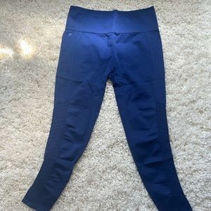 Fabletics blue high-waisted 7/8 leggings - M